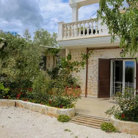 Apartman Casa Gardenia 2 Km Da